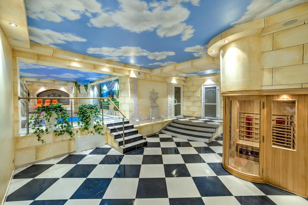 Hotel Krolewski Janów Lubelski Eksteriør billede