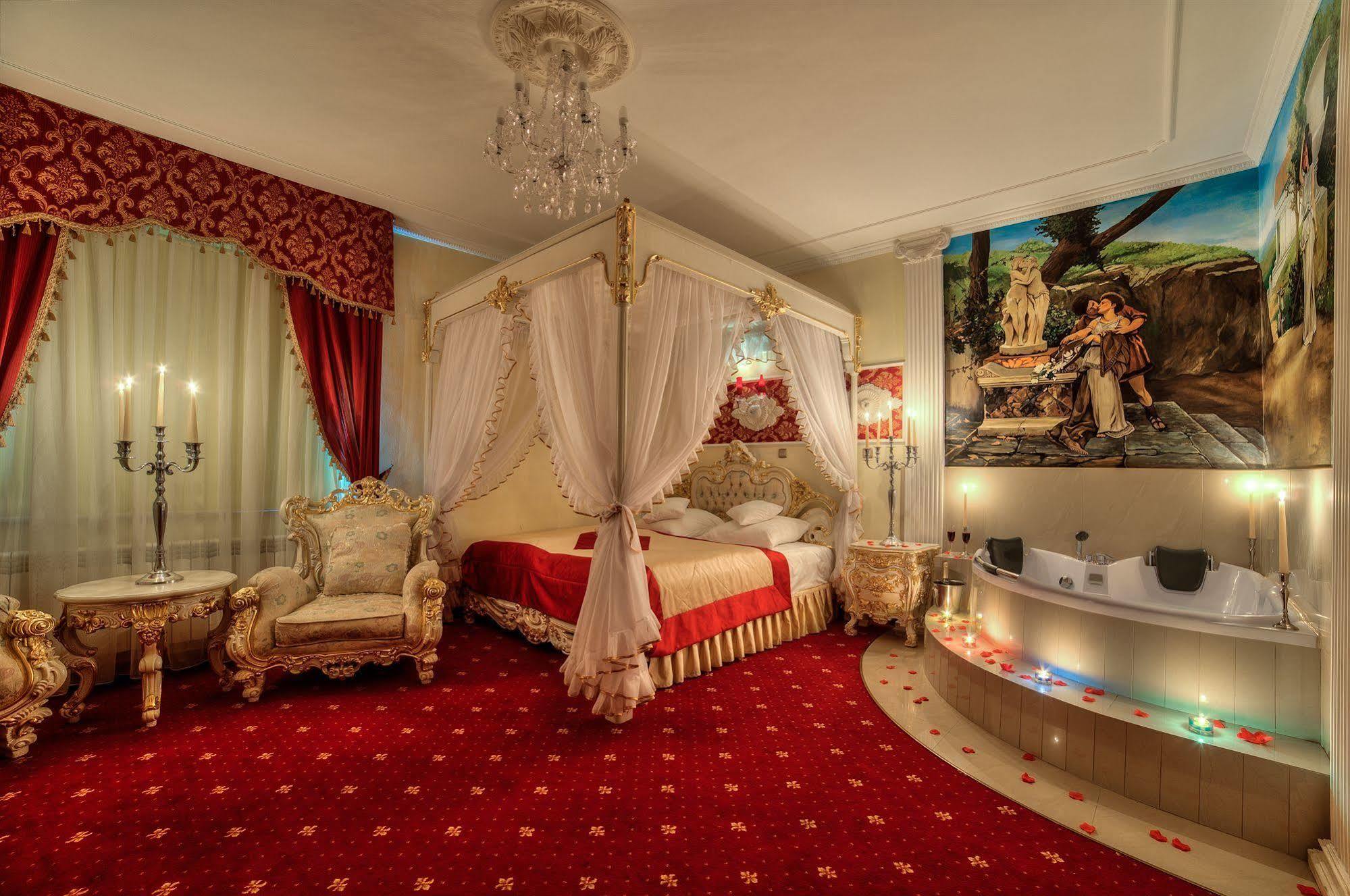 Hotel Krolewski Janów Lubelski Eksteriør billede