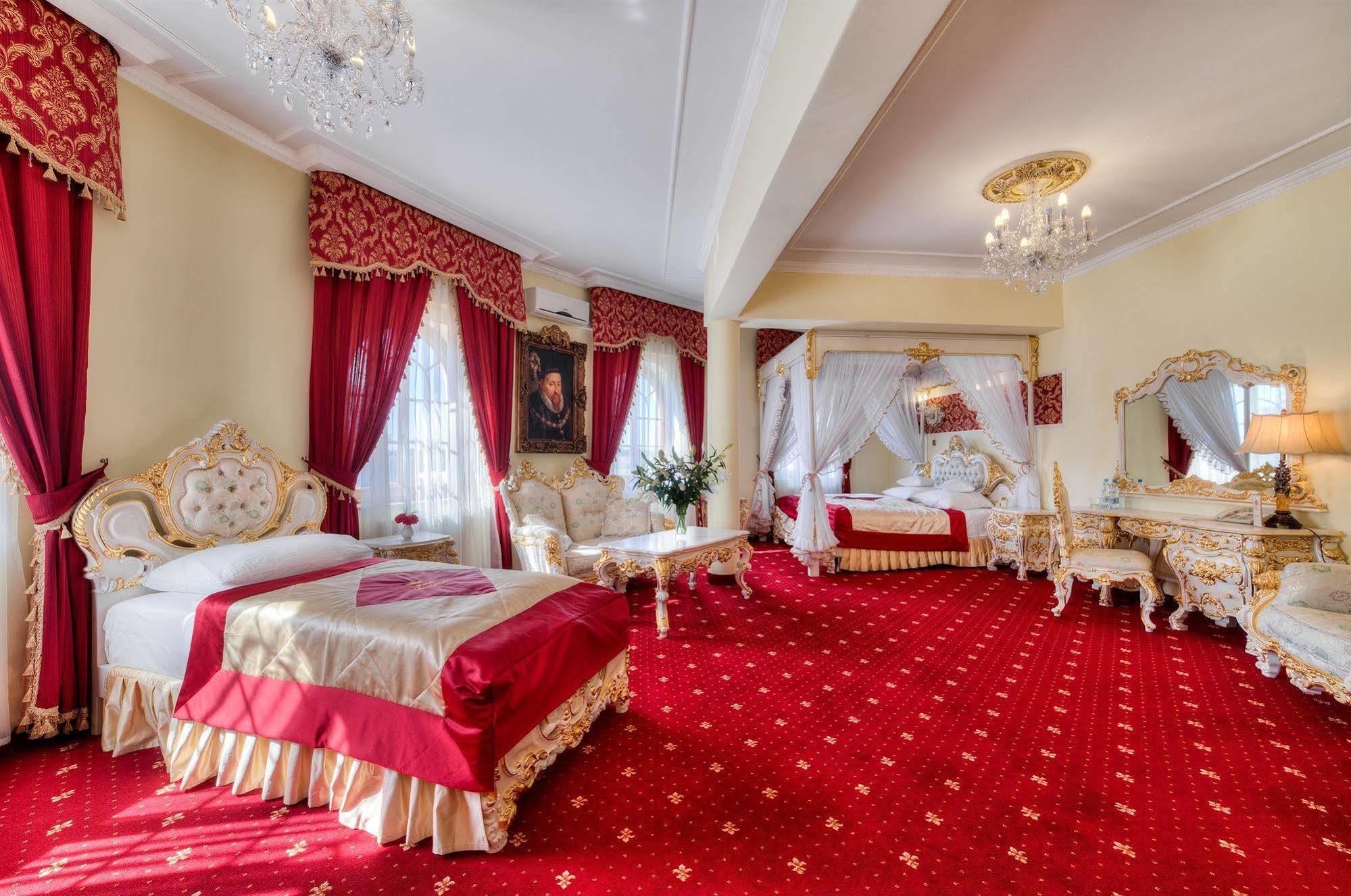 Hotel Krolewski Janów Lubelski Eksteriør billede